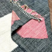 Berber carpet in fine wool – Soft contrasting shapes