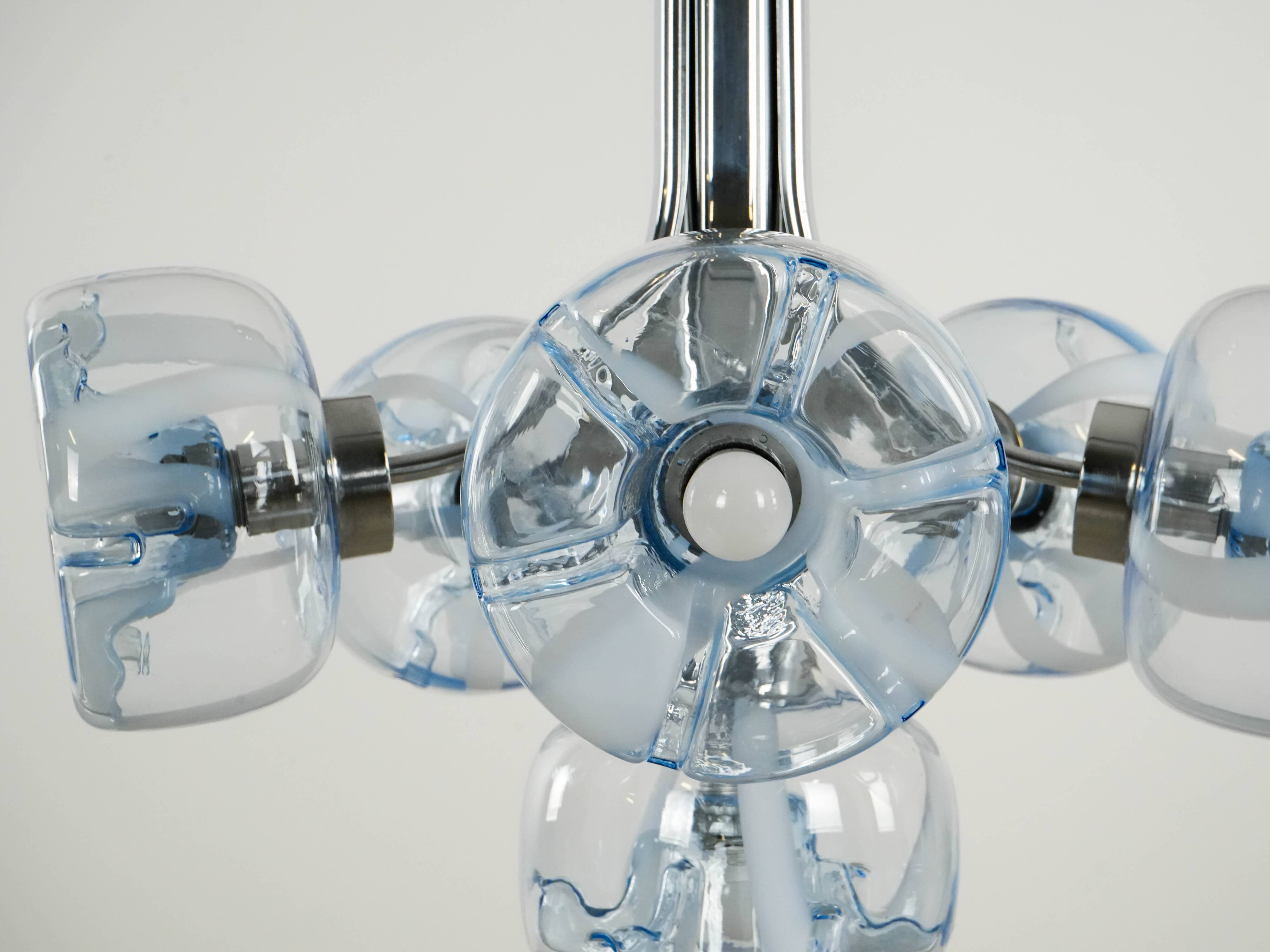 Chandelier, Italian design, Murano glass, 1970s, manufactured in Italy