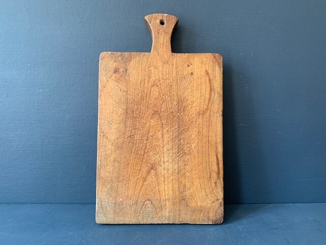 Old cutting board in French solid wood