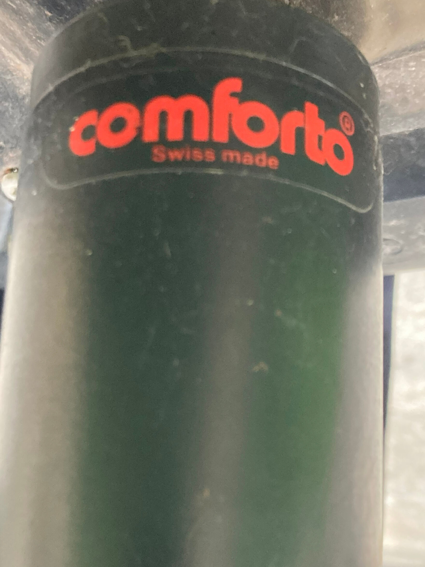 Office armchairs Comforto