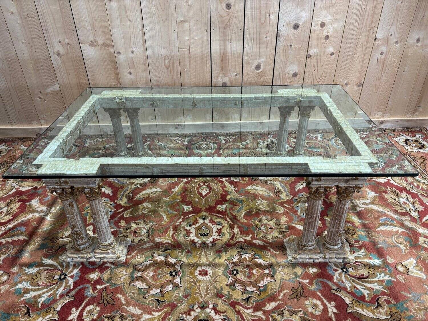 Coffee table with Corinthian columns and glass top