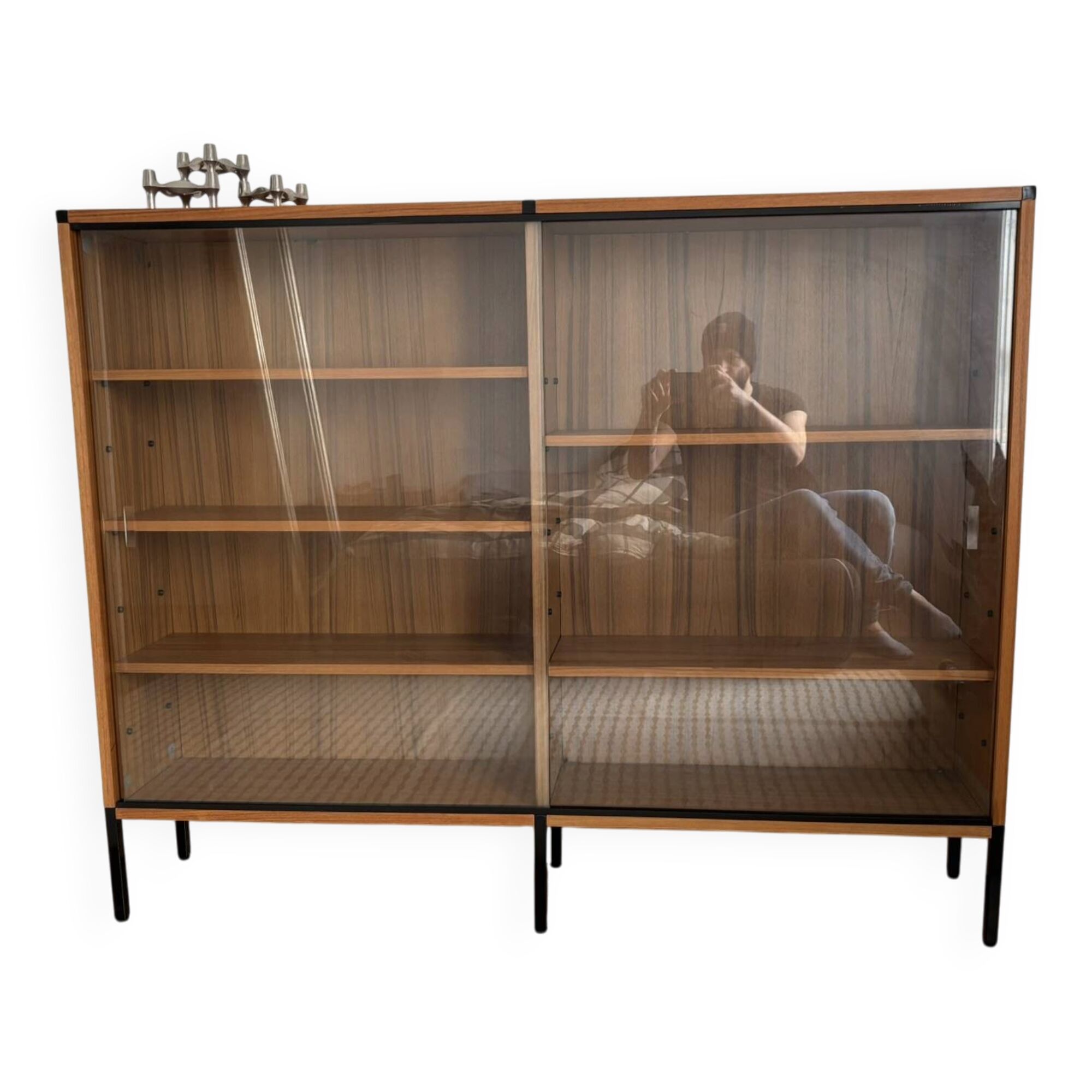 ARP MINVIELLE display case