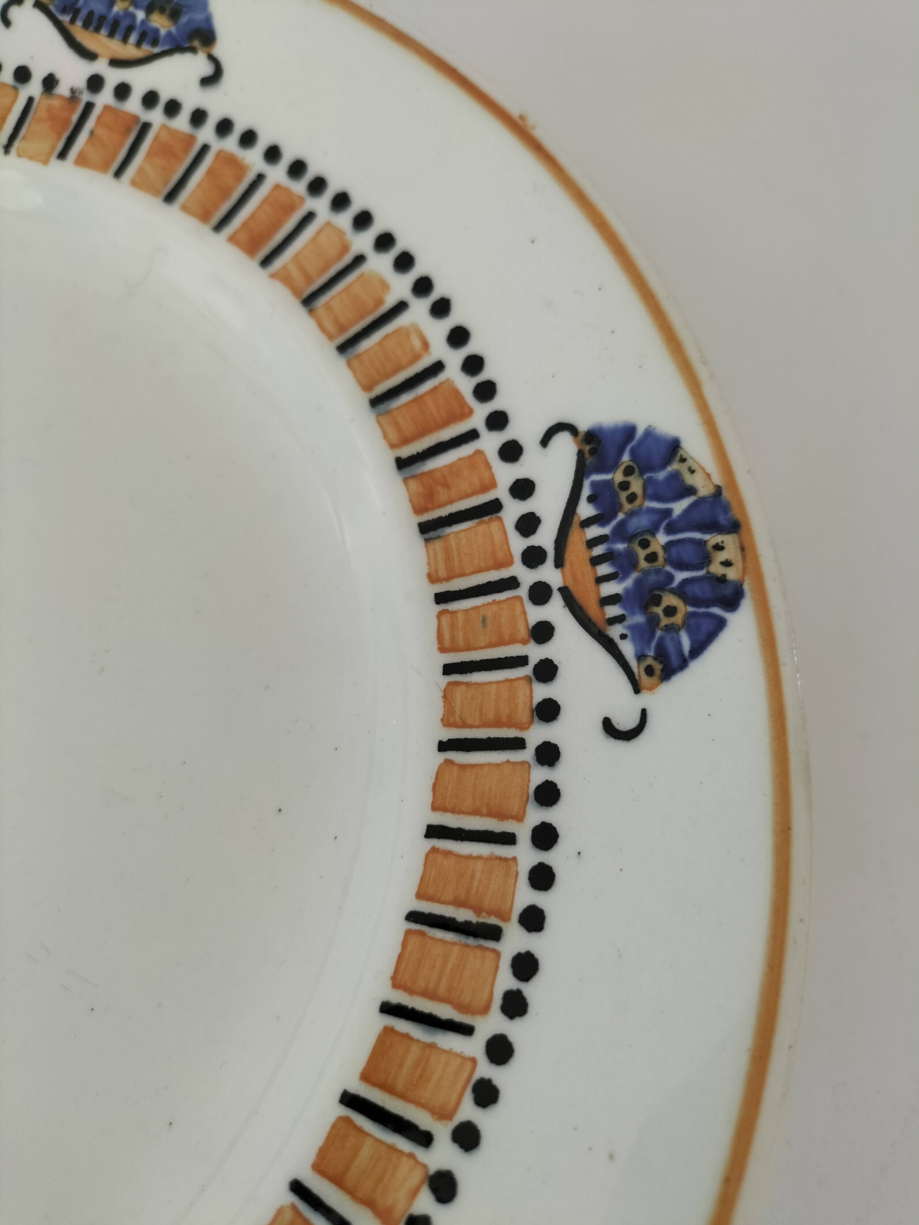 Longwy art deco piedouche dish
