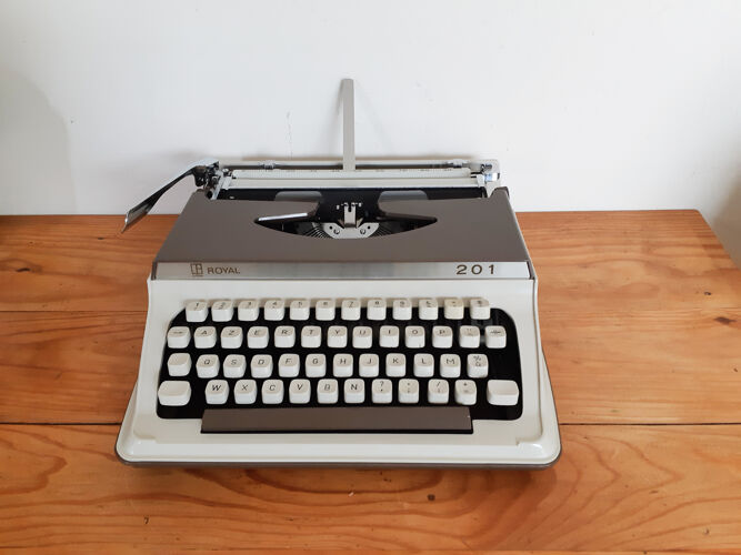 Machine à écrire portable Royal 201, vintage , fonctionnelle