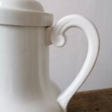 Aluminite Frugier porcelain pourer with fire