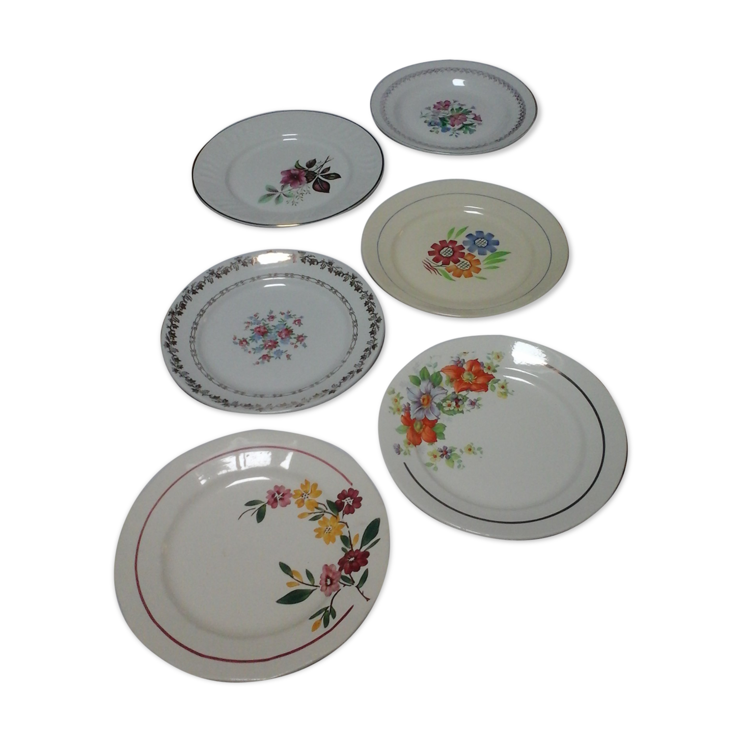 Assortment of 6 old plates