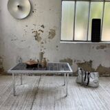 Table basse chrome et carrelage années 50