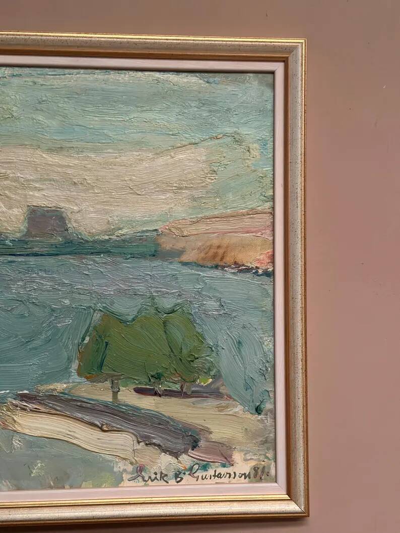 Original Swedish Oil on Canvas – "Coastal Landscape" by Erik Birger Gustavsson – Signed – Dated 1981 – Vintage and Framed – 41 × 33 cm (16.1 × 13 inches)