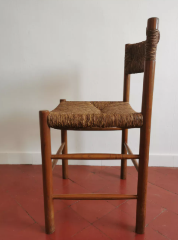 Dordogne model chair from Sentou