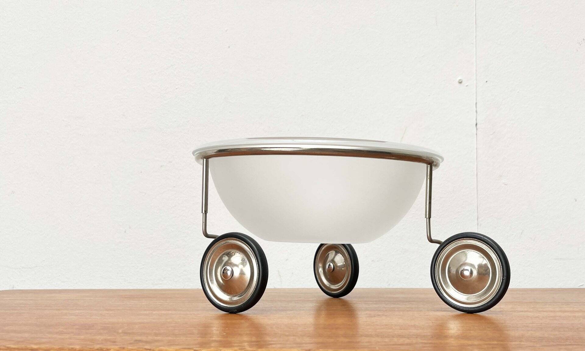 Postmodern Dutch Fruit on Wheels Bowl by Arnout Visser Droog for Designum, 1990s