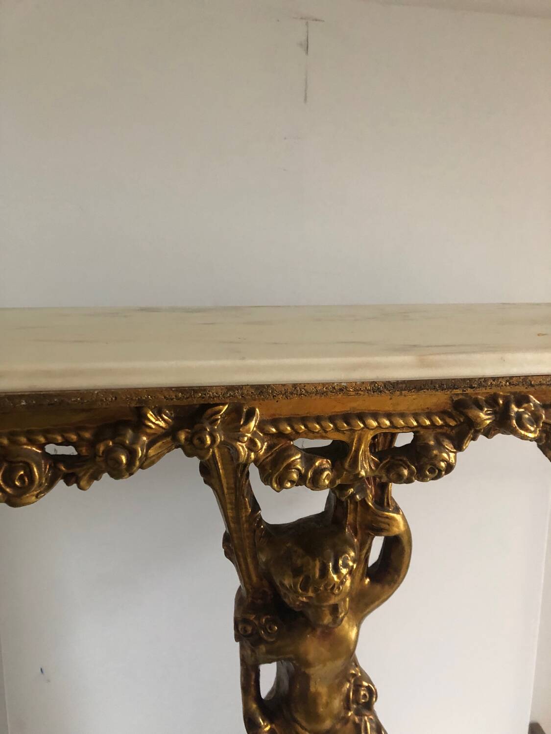 Console baroque pied de lions dessus marbre