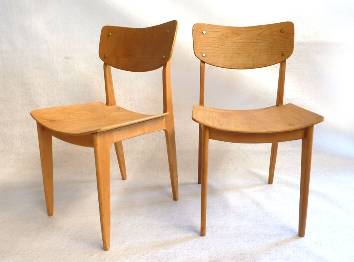 Pair of chairs wood 50