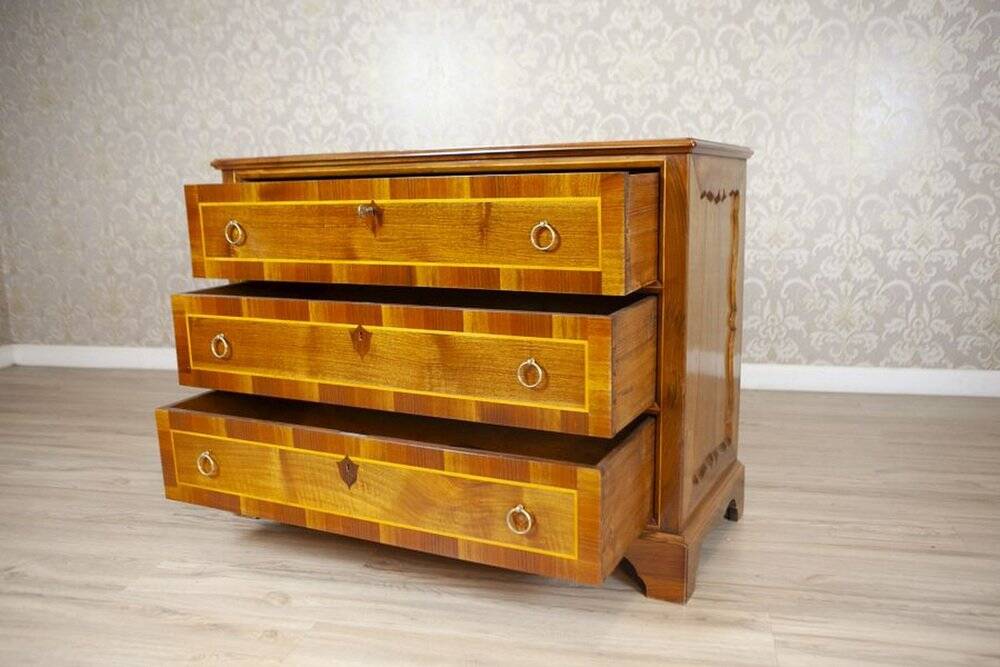 Light Brown Dresser, Early 20th Century