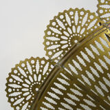 Old chimney fire barrier in fan. Gilded bronze. XIXth