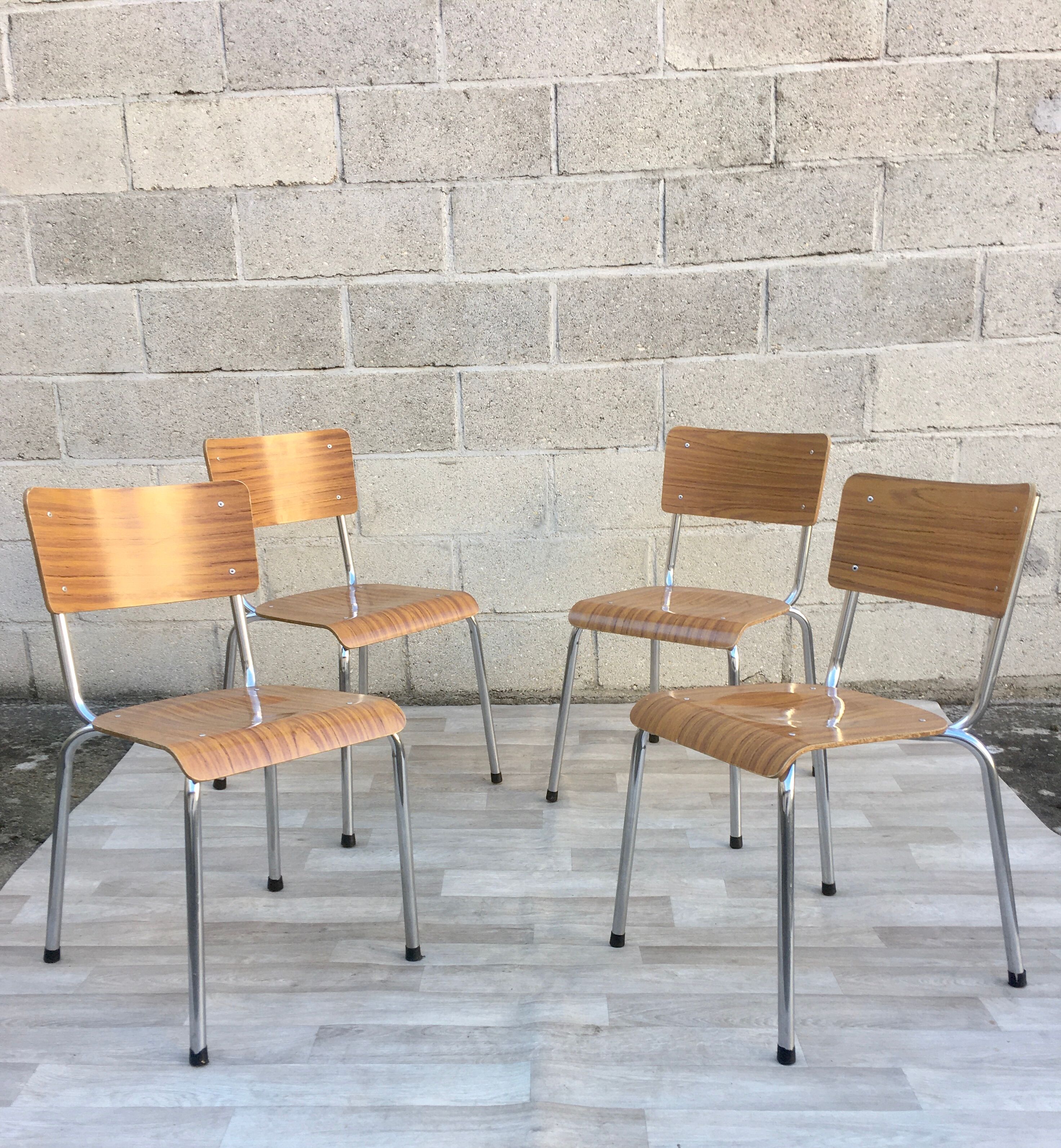 Set of 4 retro chairs in formica