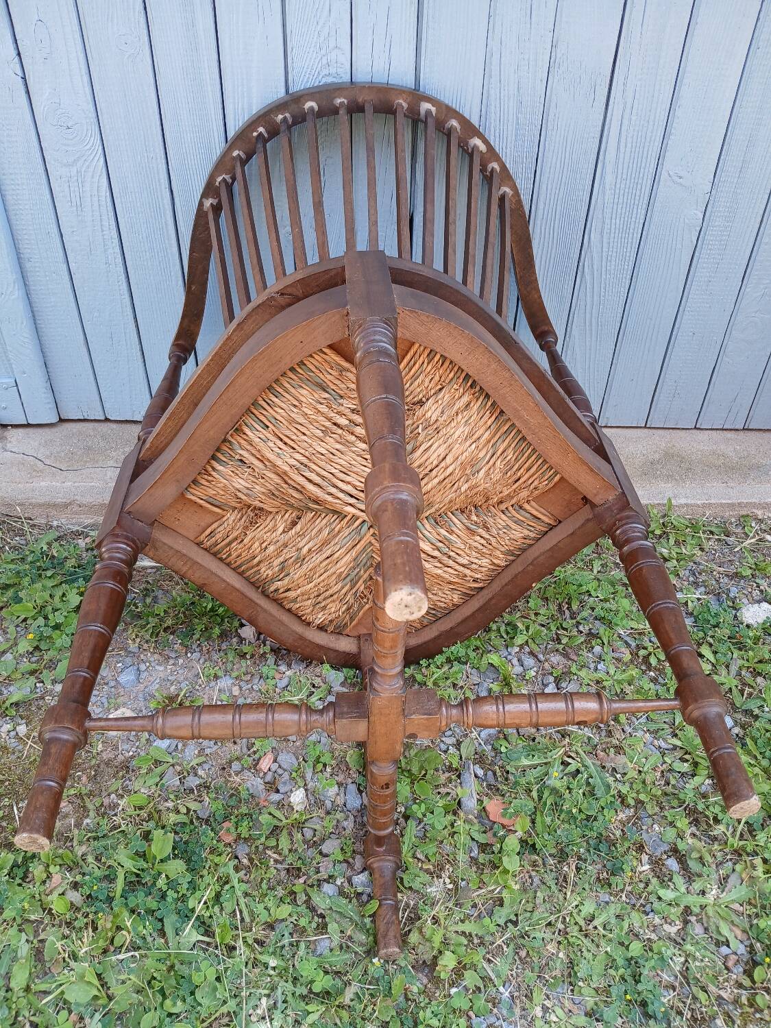 Antique corner armchair / chair