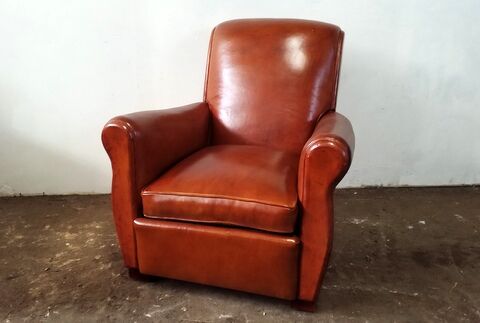 Club chair right back