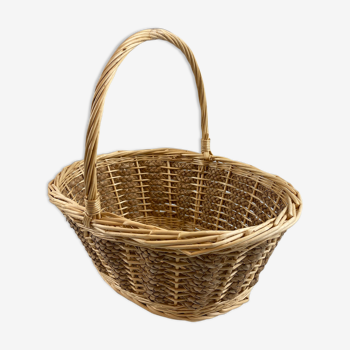 Braided wicker basket 1 handle