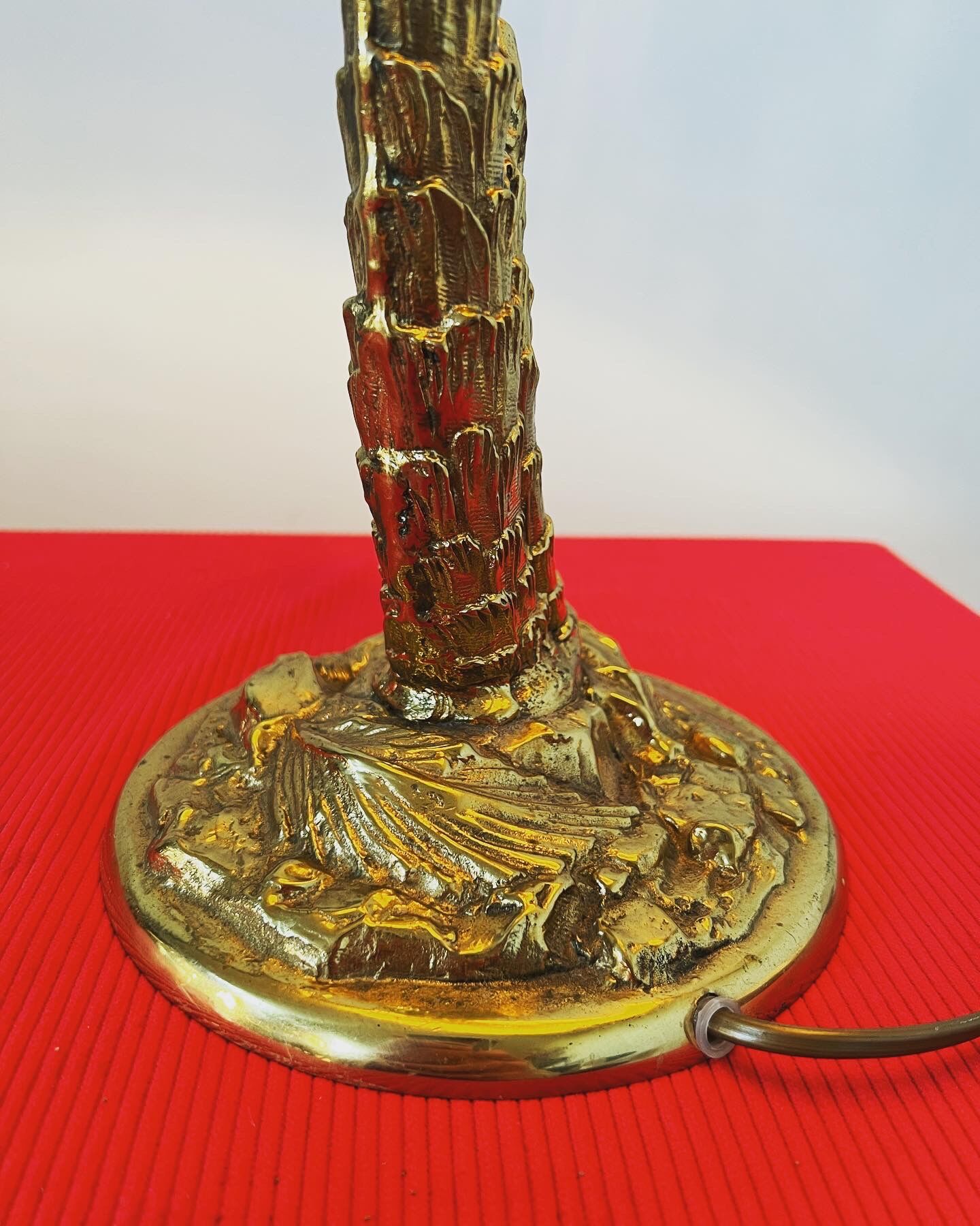 Table lamp gilded bronze palm tree and monkey