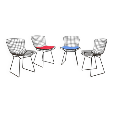 Set of 4 "Wire" Chairs — Harry Bertoia for Knoll (Black Rilsan)