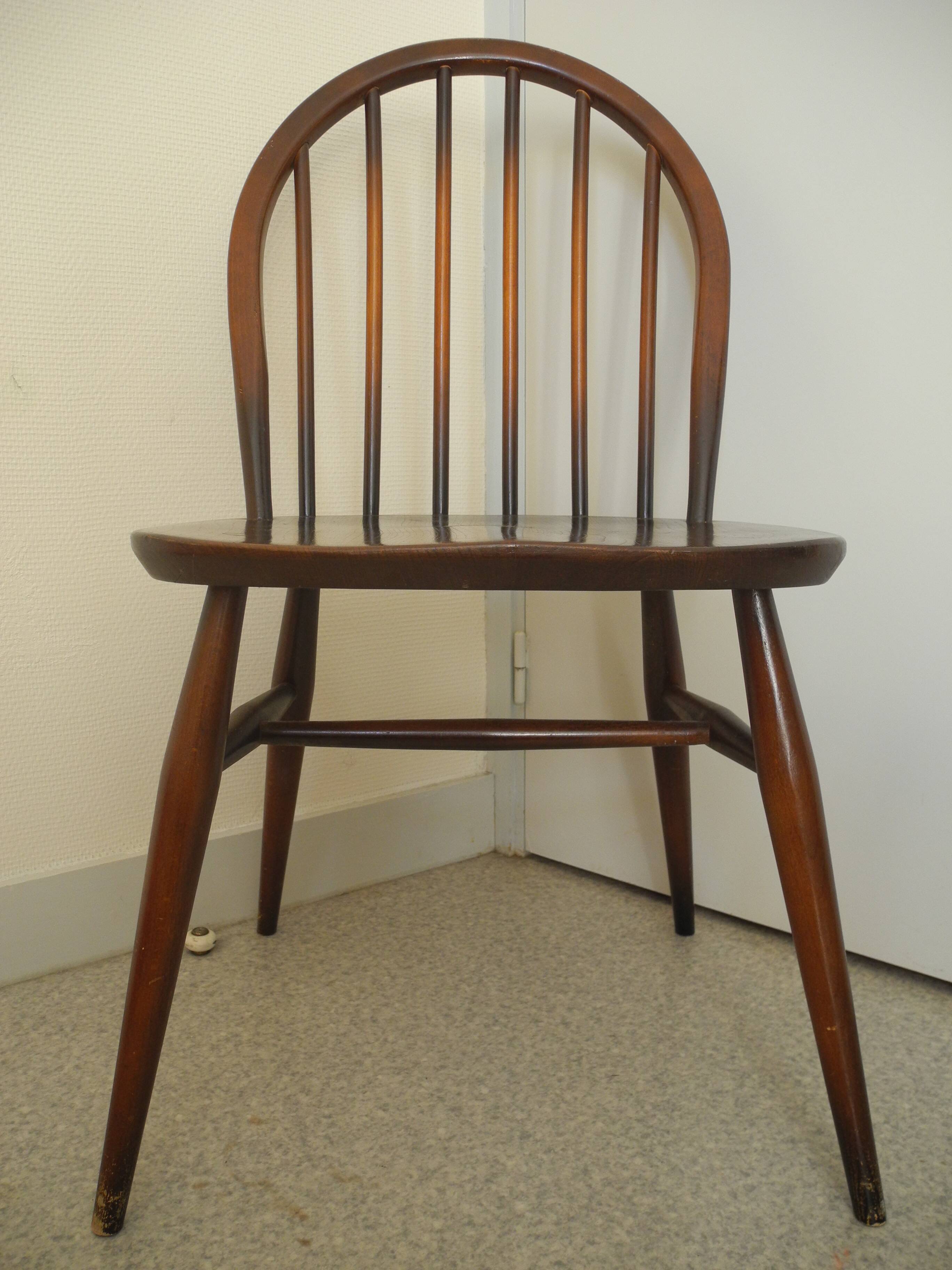 pair of Ercol Windsor BSHG 1960 2056 vintage decor dining chairs 60s