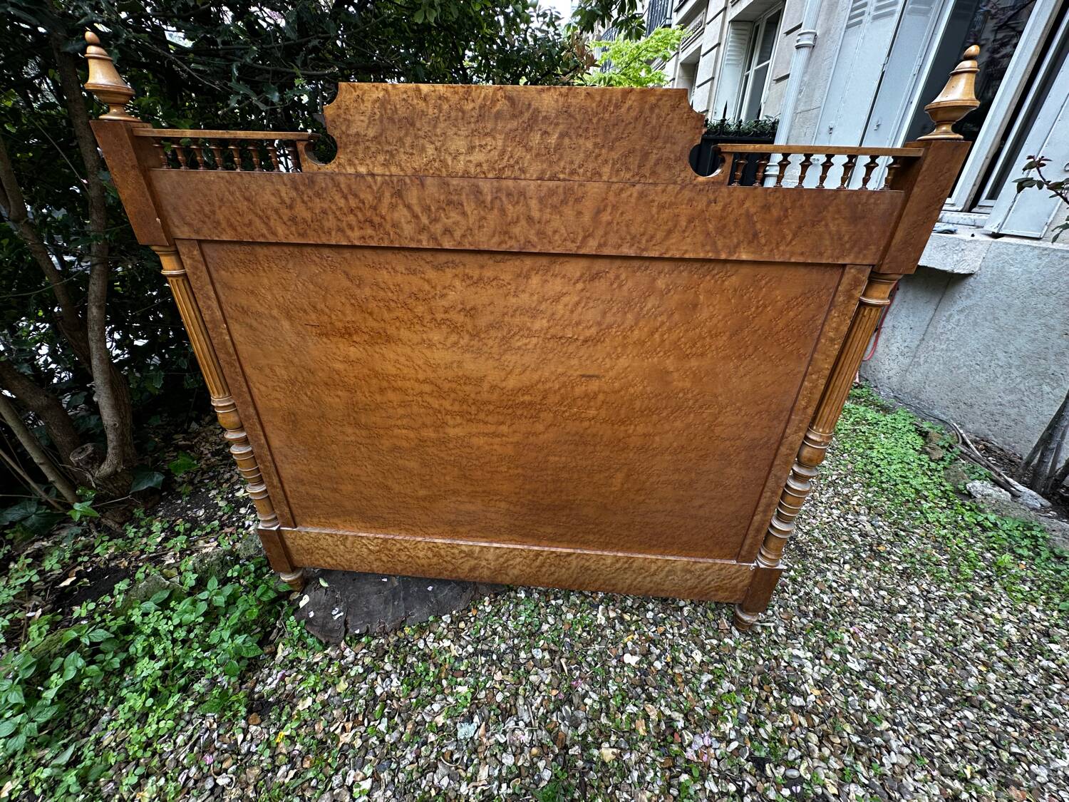 Louis Philippe wood briar bed, Restoration, 19th century