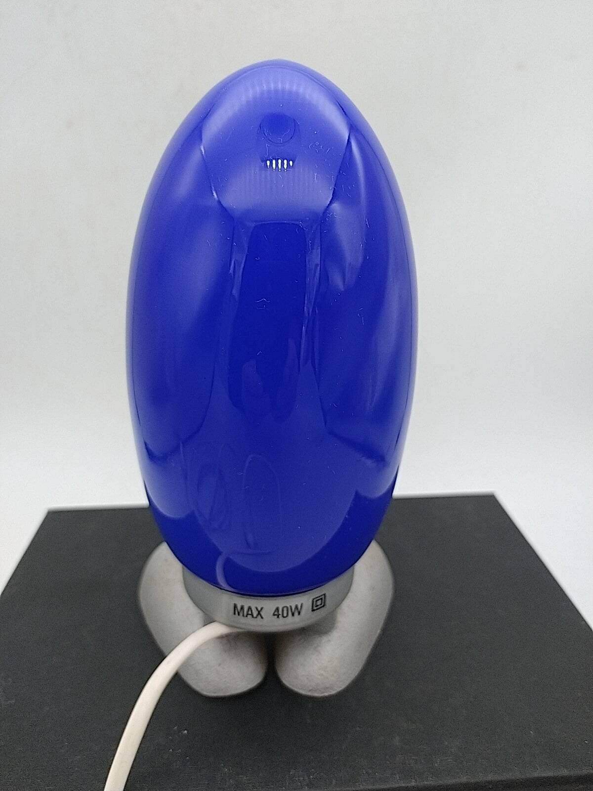 Egg lamp designed by Tatsuo Konno for Ikea in the 1990s.