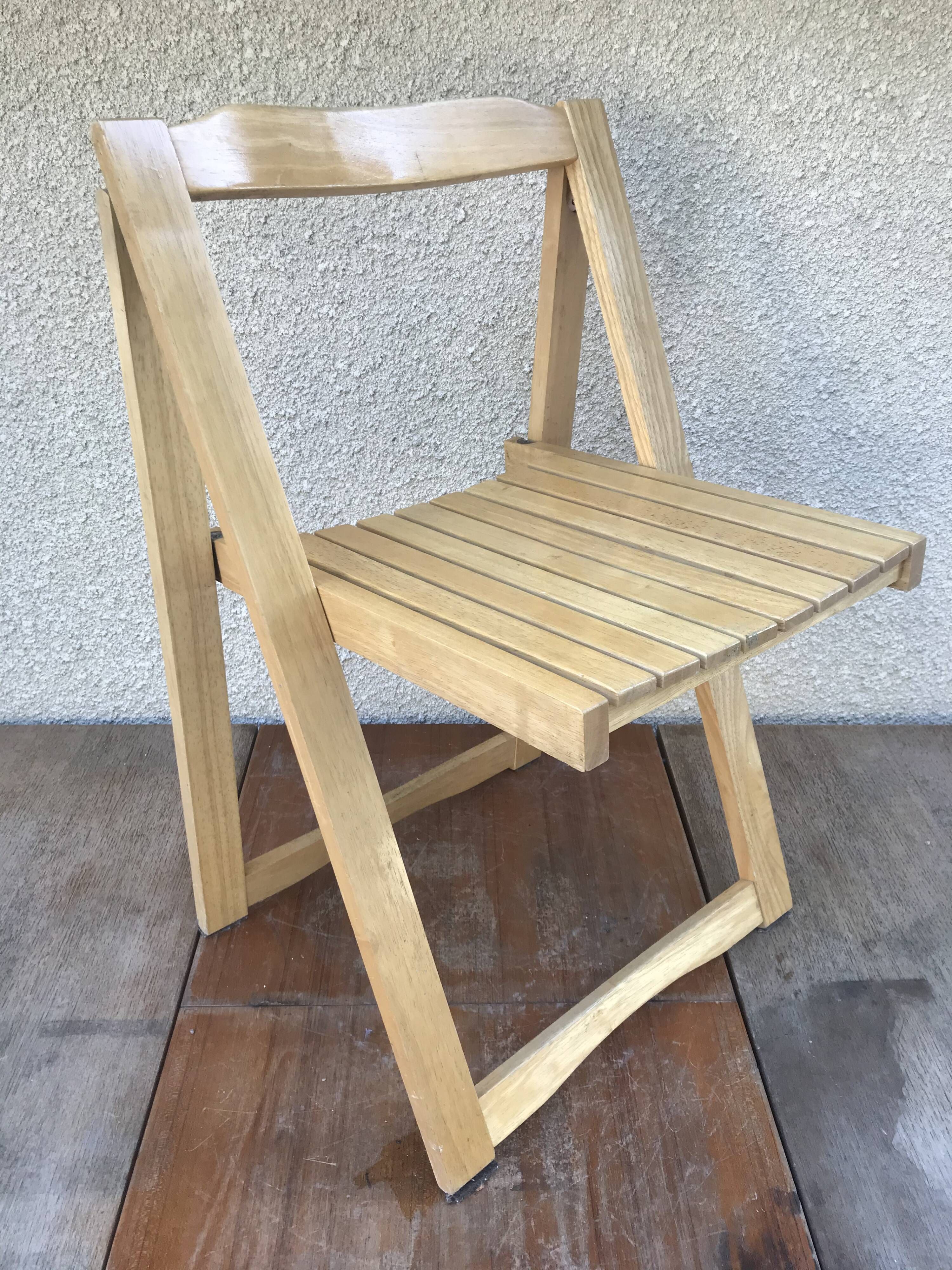 4 folding chairs 1960