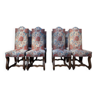 Set of 8 chairs in High Renaissance style.