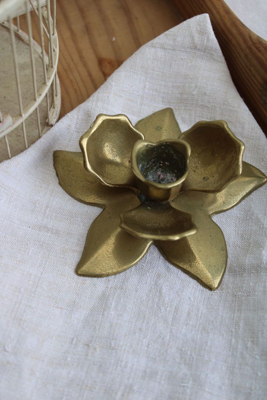 Golden candle holder