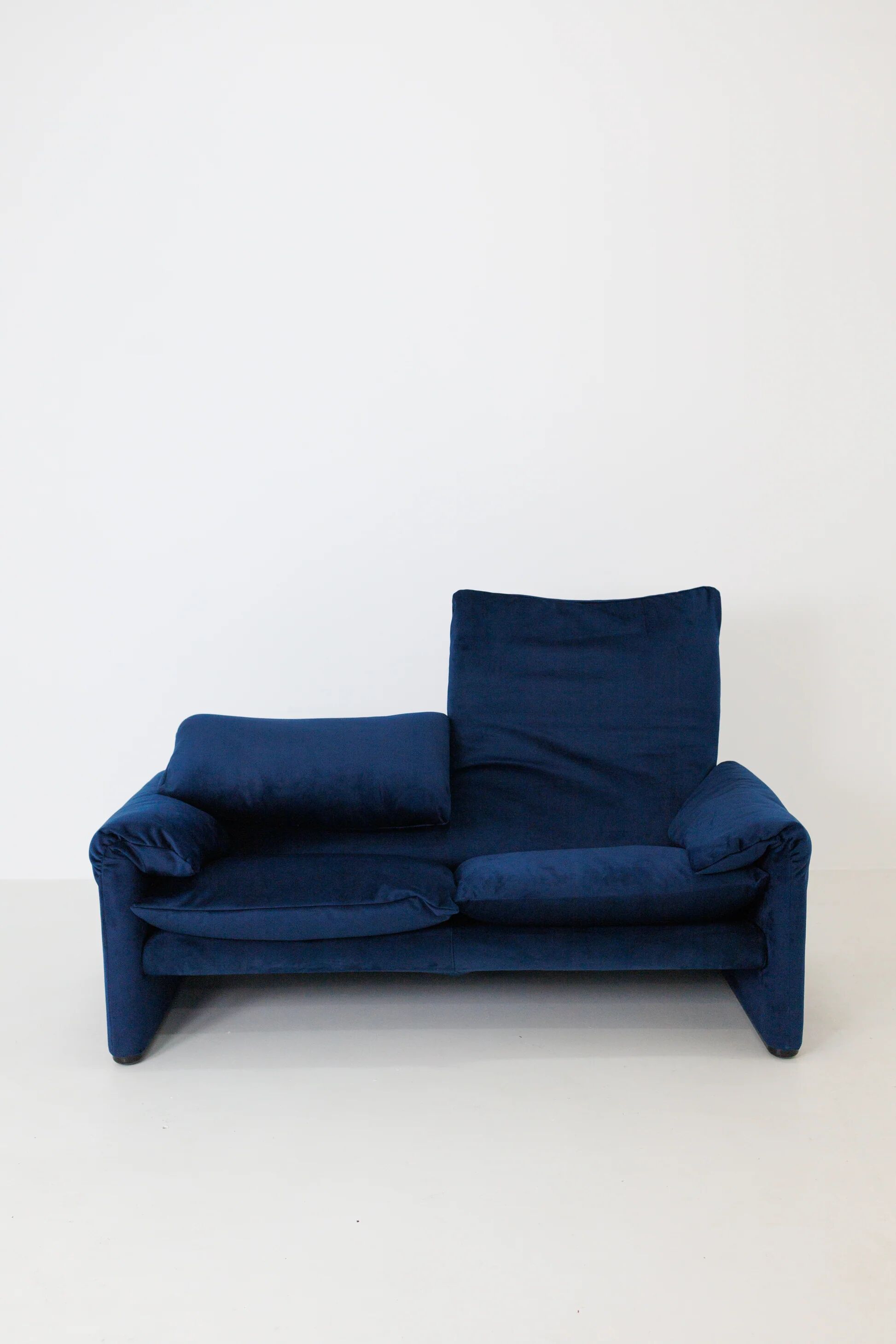 Vintage Maralunga sofa by Vico Magistretti for Cassina, Italy 70s