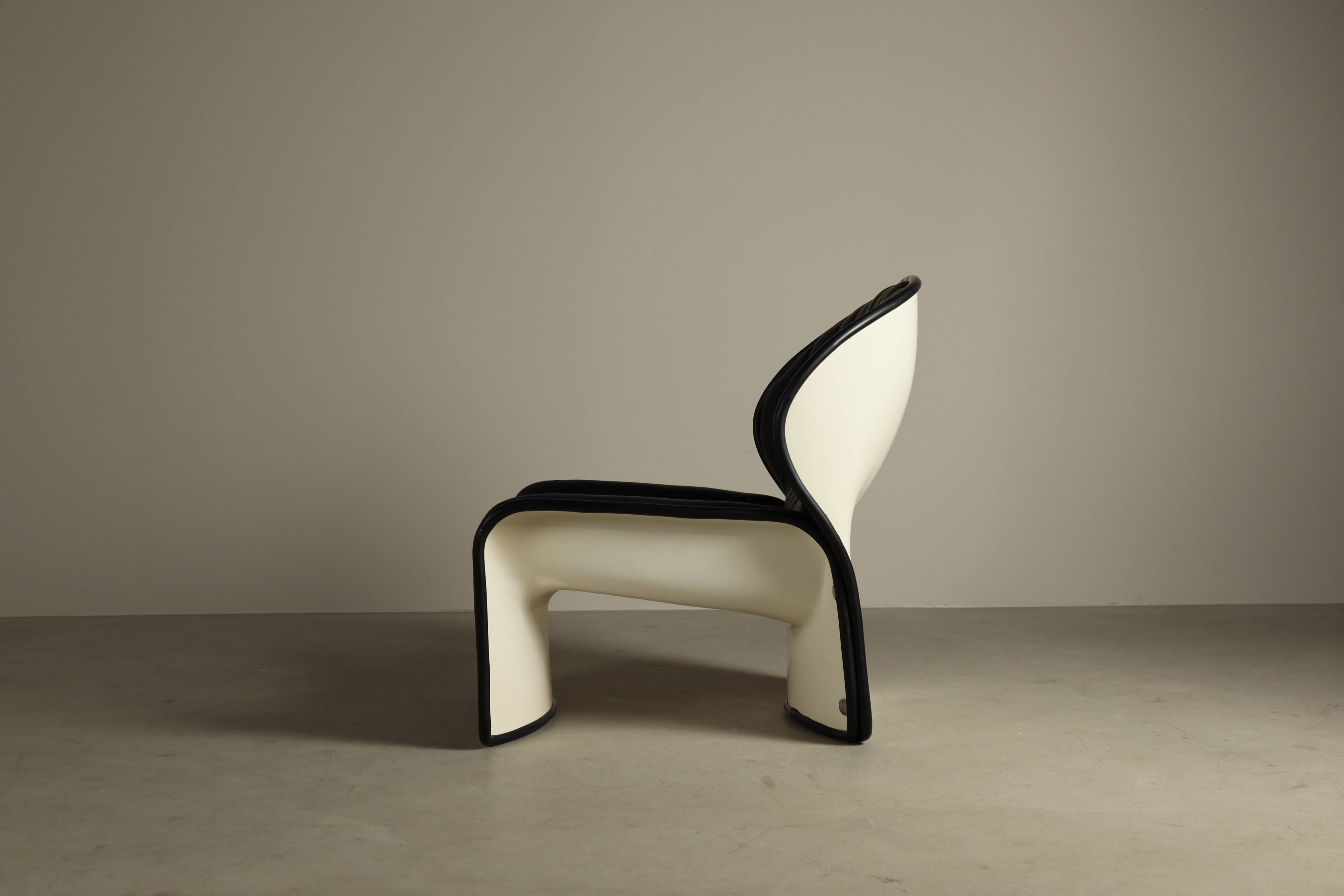Lotus lounge chair by André Vandenbeuck for Strässle International, 1969