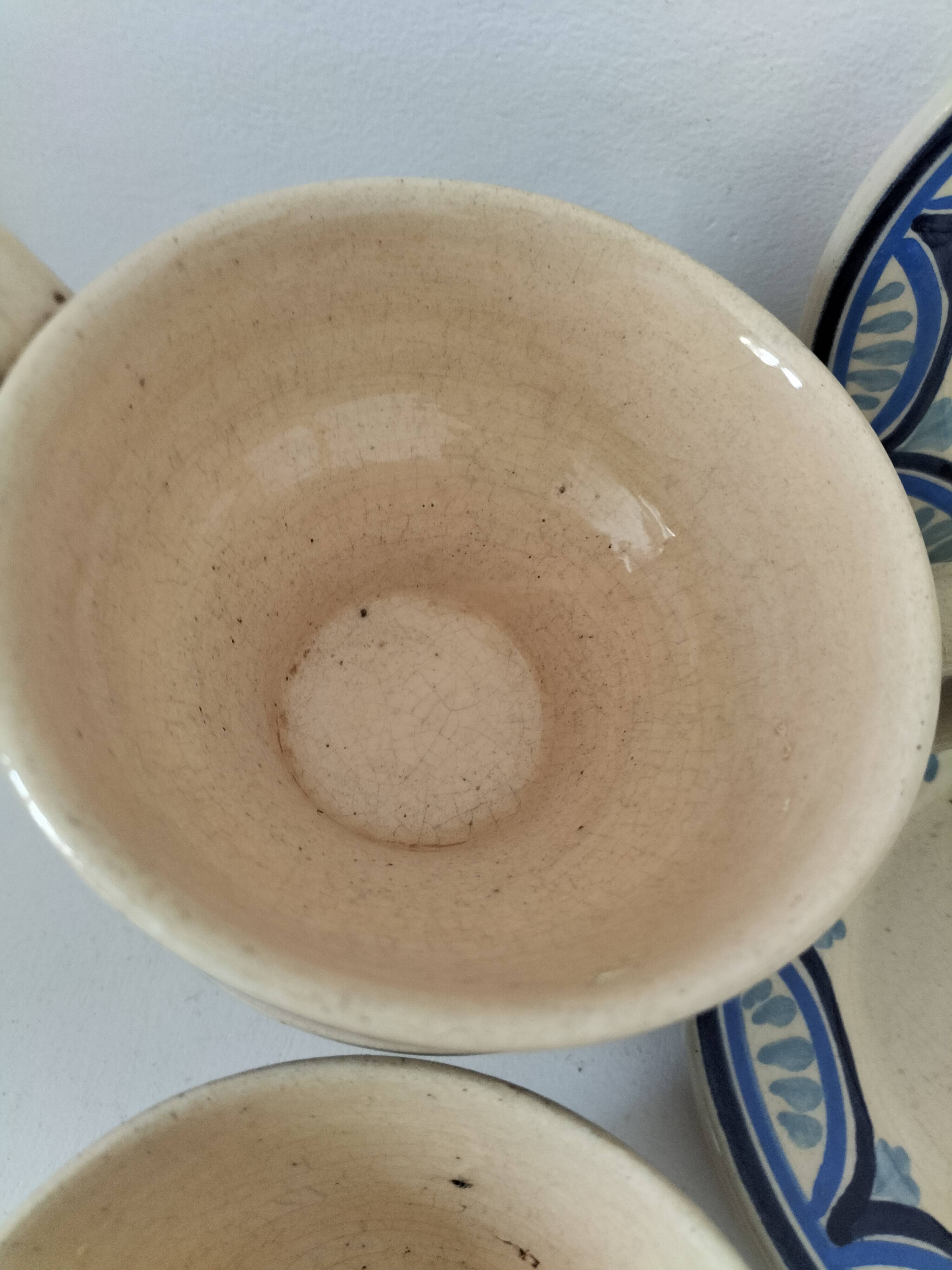 Trio of Ti-Bihan St Malo cups and saucers by Yvon Roy