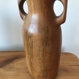 Vase pique-fleurs en bois d'olivier.