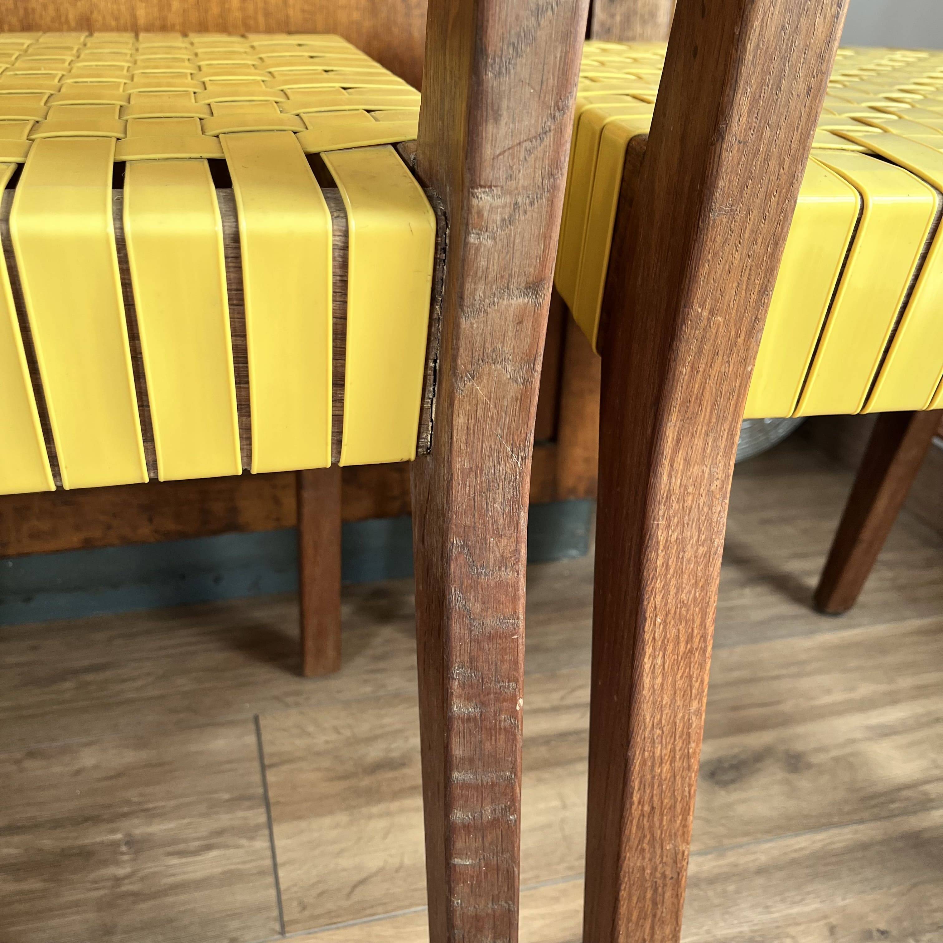 Set of 2 Jens Risom chairs for Knoll