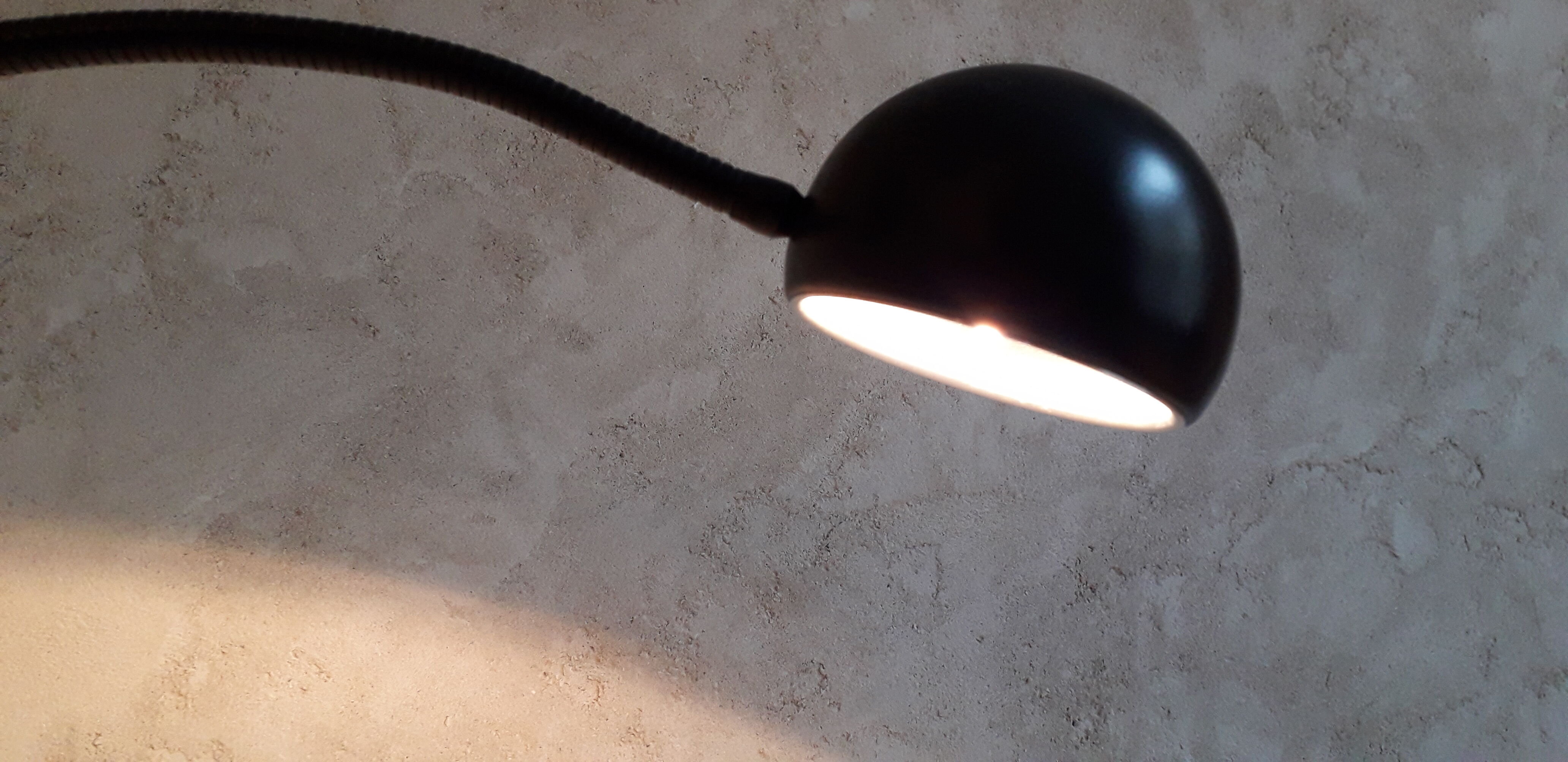 MOBO light floor lamp Holland space age