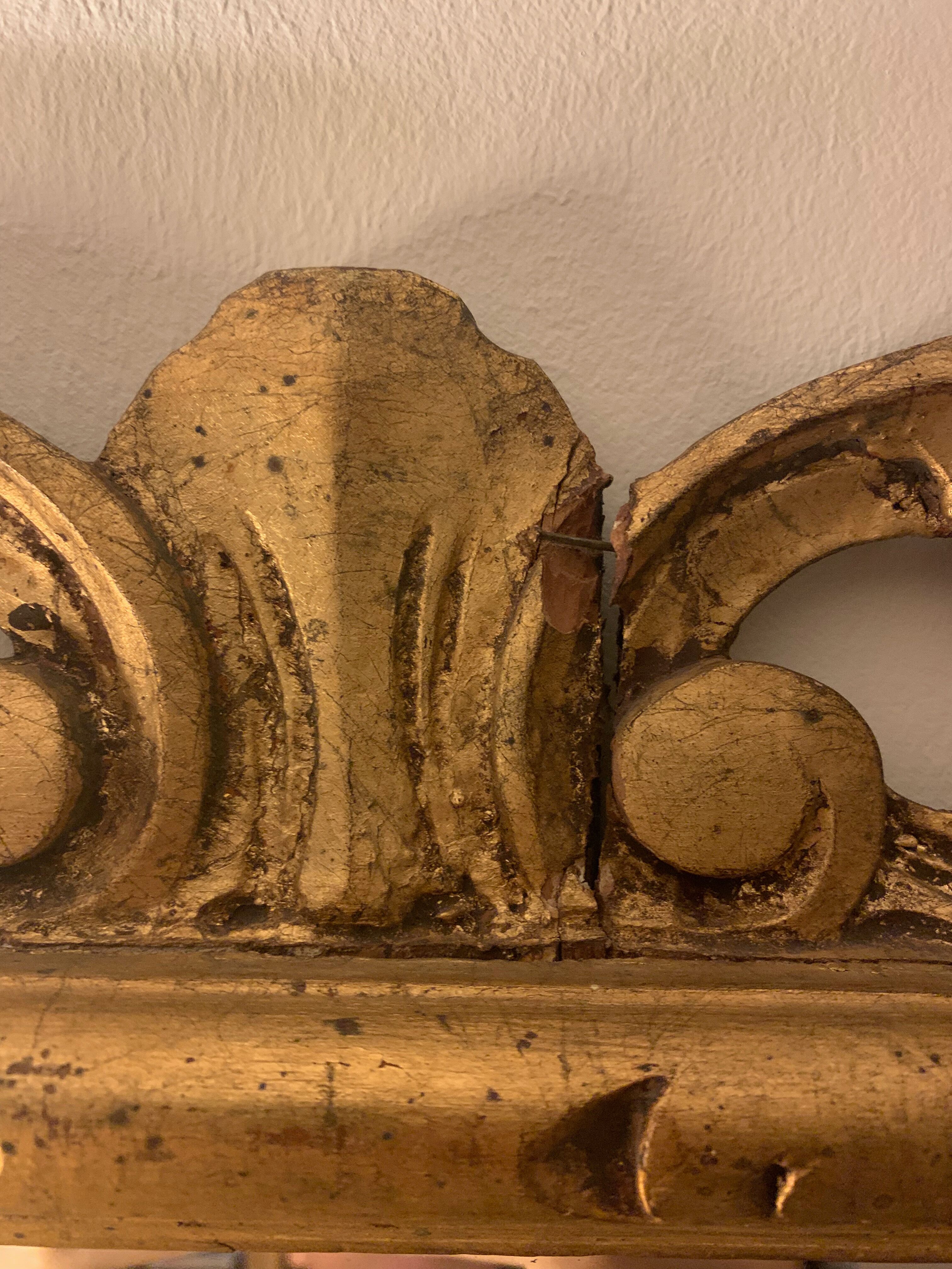 LARGE MIRROR in gilded wood in Baroque style