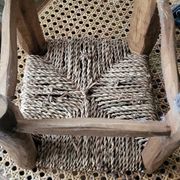 Tabouret brutaliste gigogne