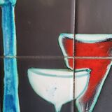 Vintage row with sliding doors and ceramic decoration