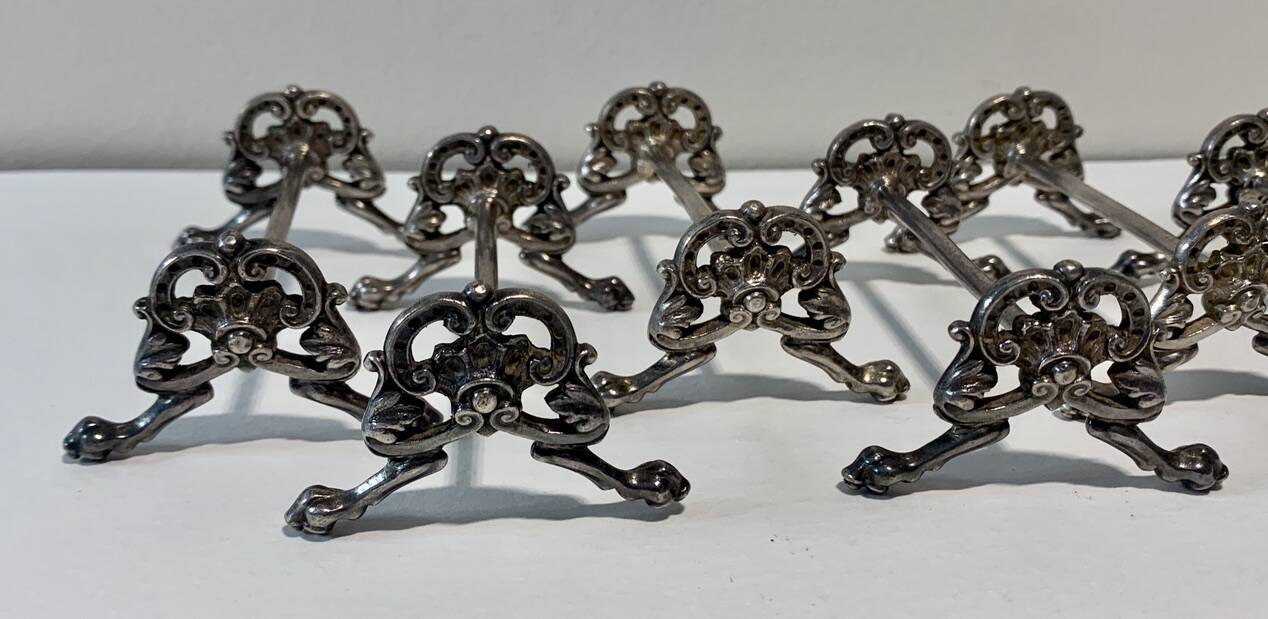 6 silver metal lion paw knife holders