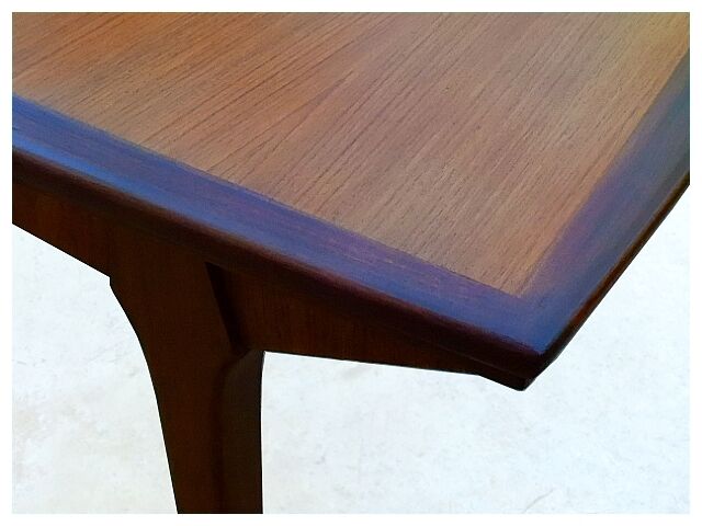 Table de repas design scandinave teck vintage 1960