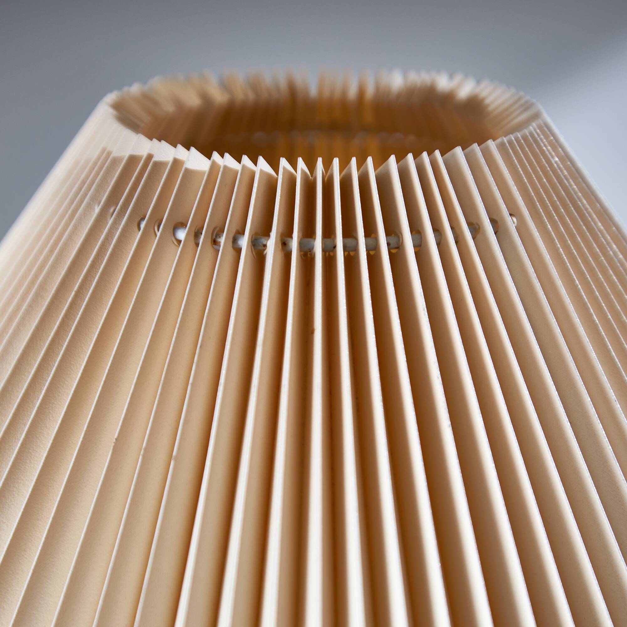 MK7948 Vandmanden / Aquarius porcelain table lamp by Kai Lange for Fog & Mørup and Royal Copenhagen