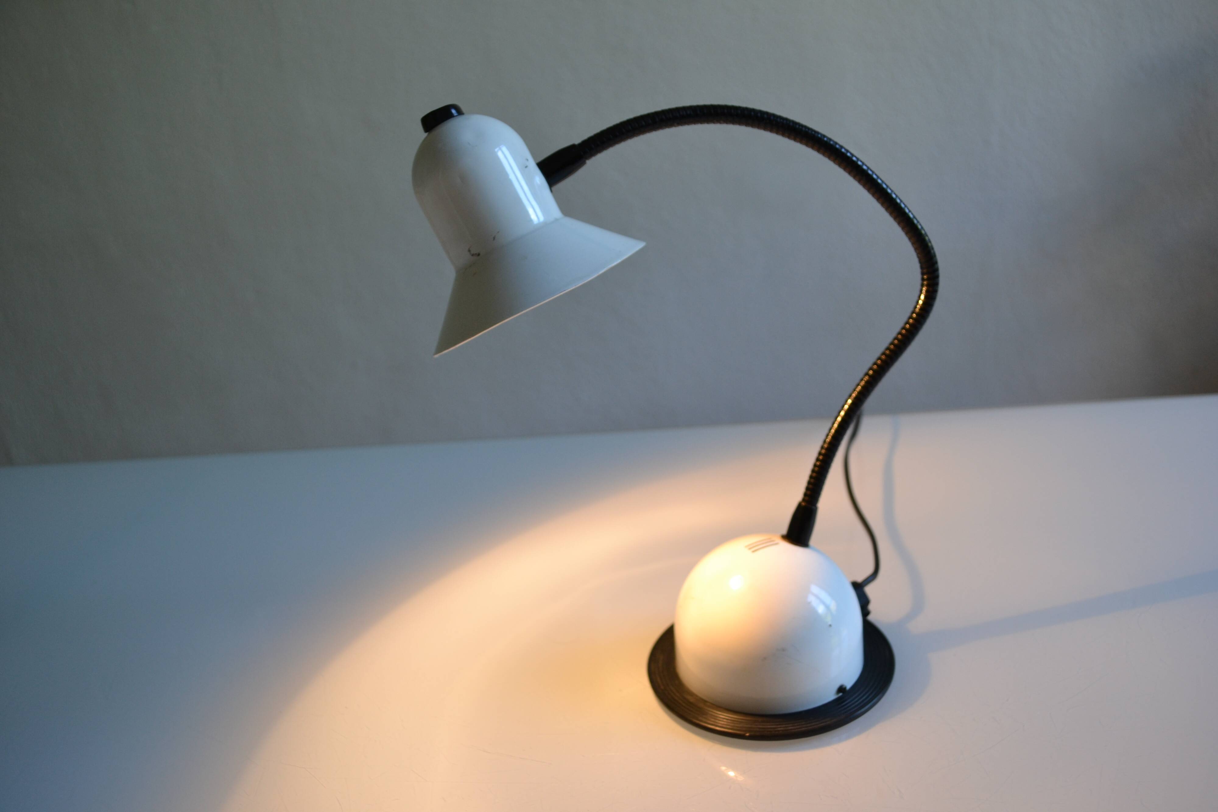 postmodern articulated lamp Italy 1980s 1980