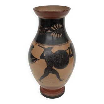 Reproduction d'un vase grec à figures noires, style antique à sujet de guerriers