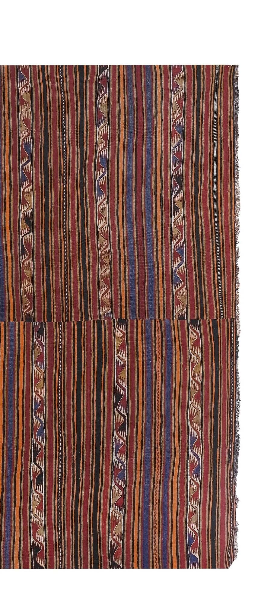 Vintage Turkish kilim, handwoven, 277x344 cm.
