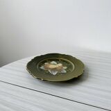 Slip plates decorated with apples and pears