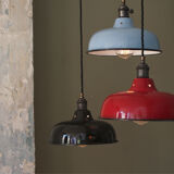 Day blind enamelled red industrial lamp