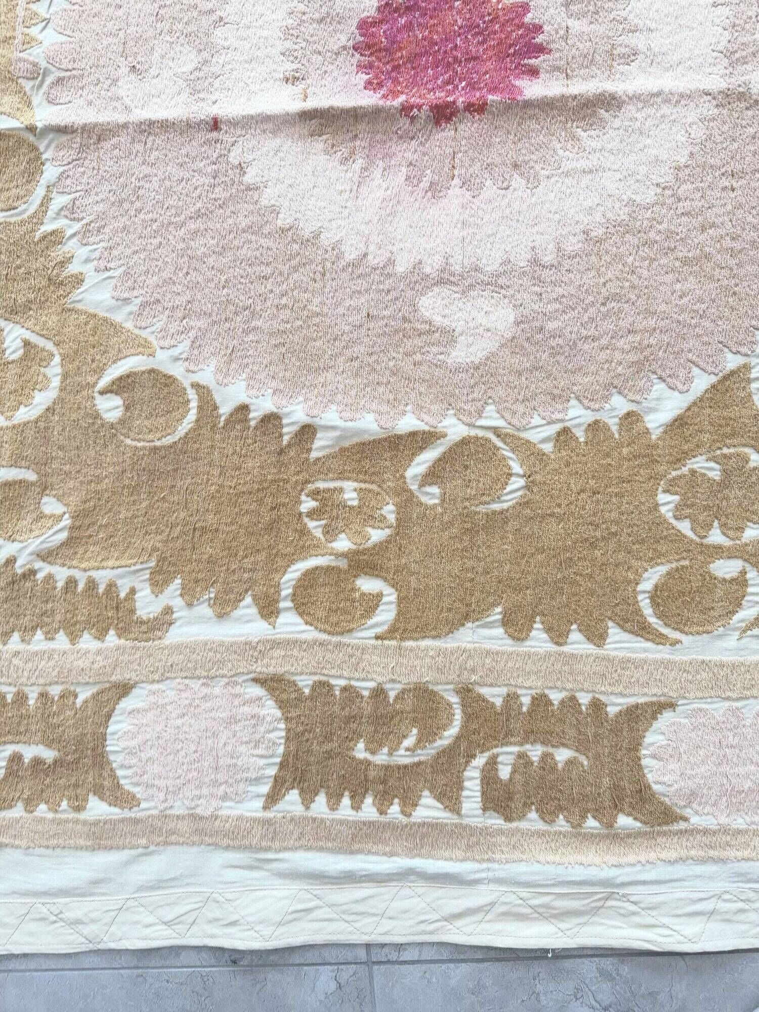 Vintage hand-embroidered tablecloth 132x146 cm