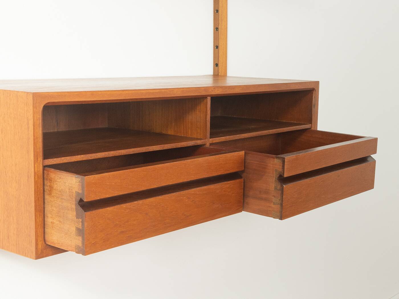 Étagère élégante par Poul Cadovius, années 1950, teck, Danemark