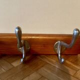 Vintage wooden wall coat rack - 4 hooks.
